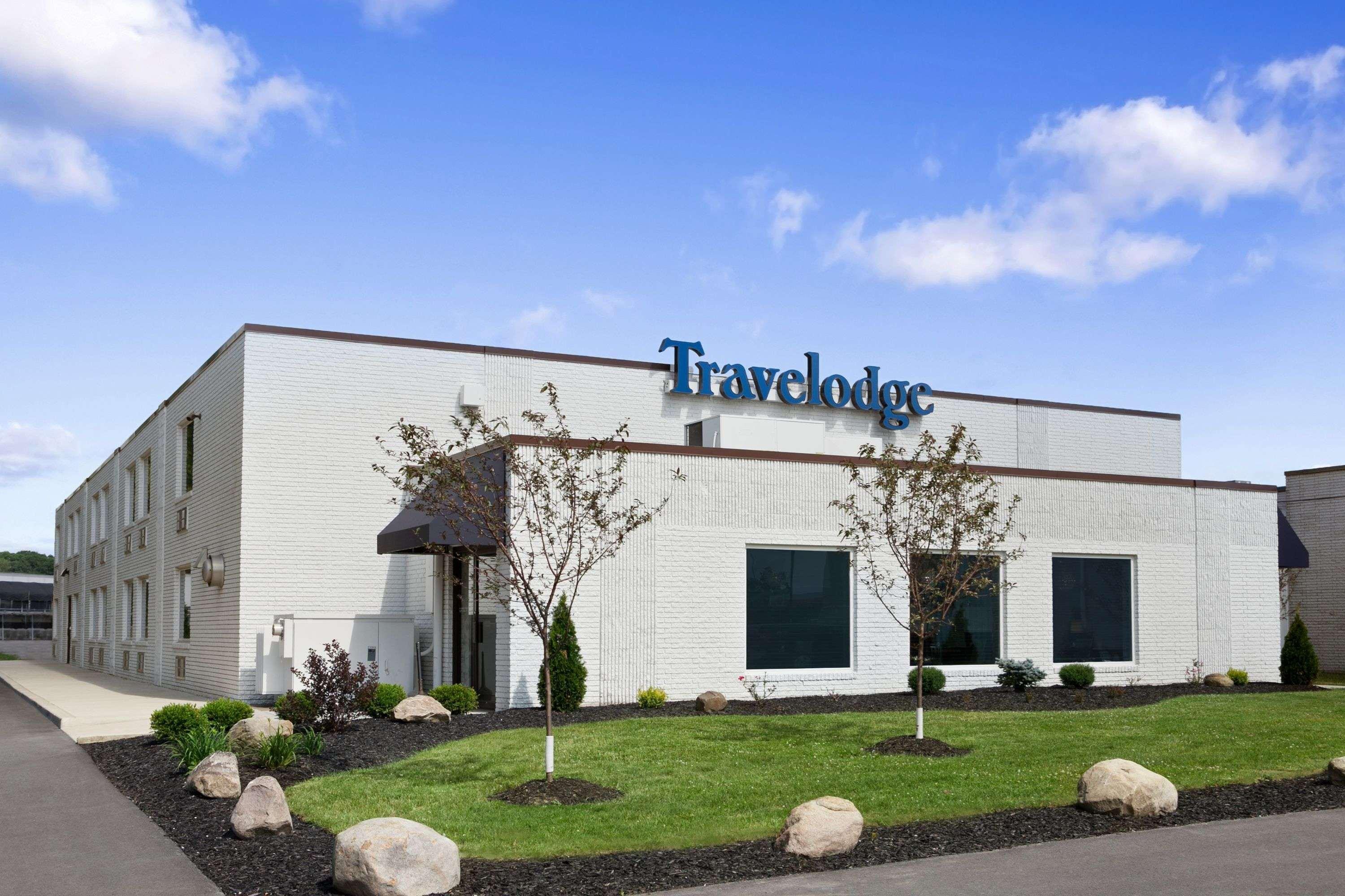 Travelodge By Wyndham Hubbard Oh Buitenkant foto