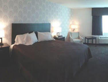 Travelodge By Wyndham Hubbard Oh Buitenkant foto